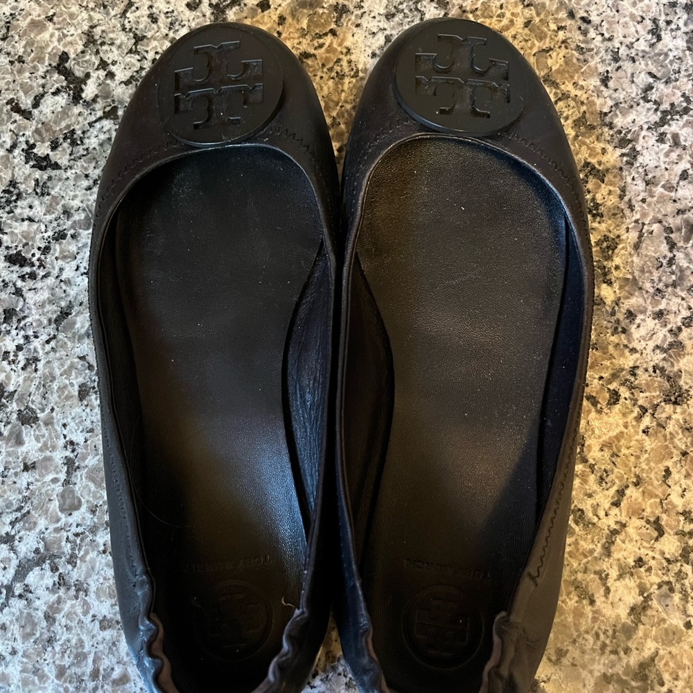 Black Tory Burch flats